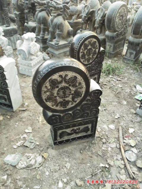 青石仿古蝙蝠浮雕门墩石雕