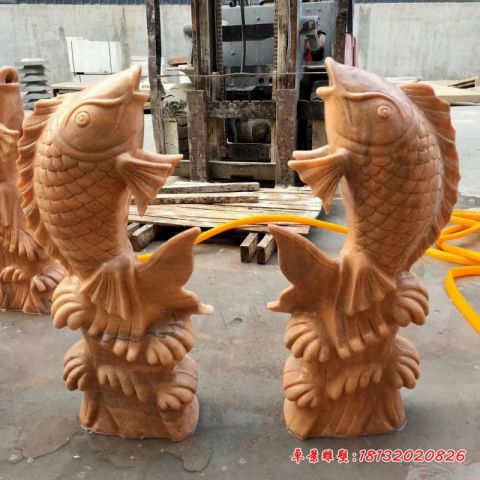 鱼头朝上晚霞红石雕鱼