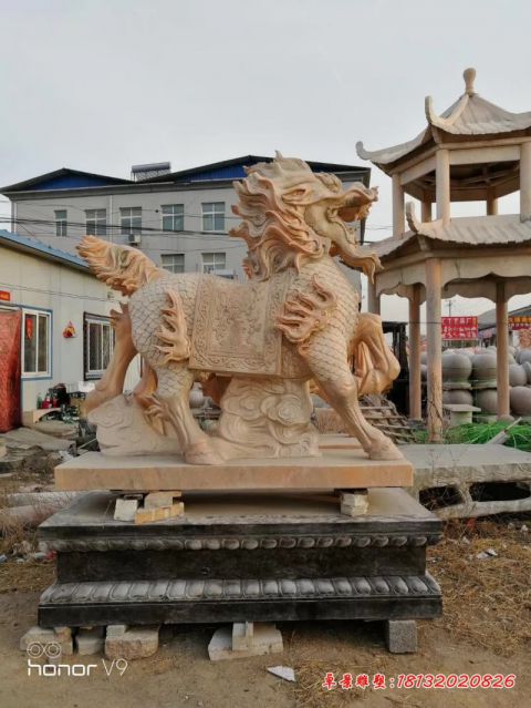 门前祥云麒麟石雕