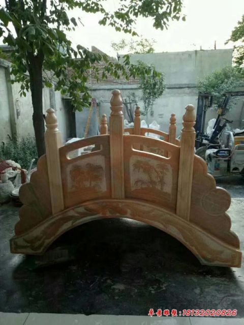 公园晚霞红小型拱桥石雕