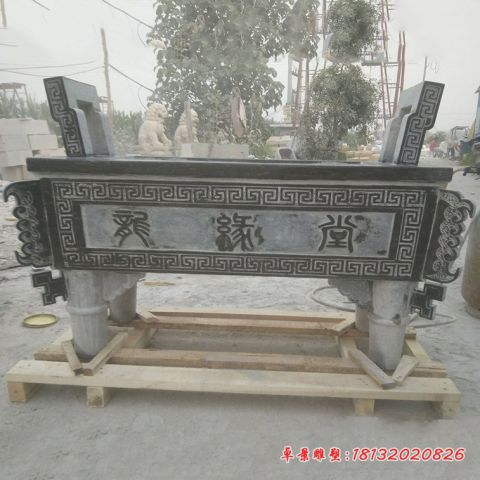 仿古四足香炉石雕