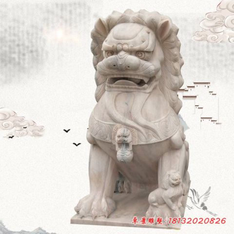 企业门前晚霞红狮子石雕