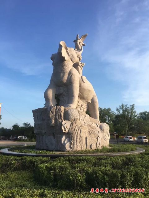 广场和睦四瑞动物石雕