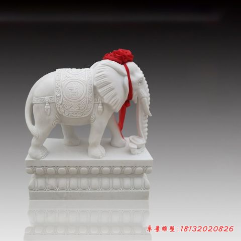 汉白玉元宝石雕大象