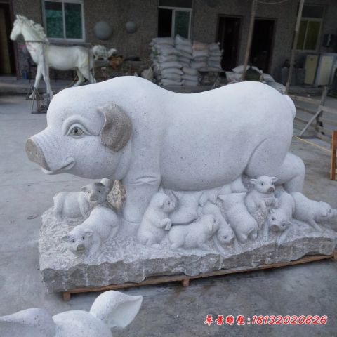 公园动物母子猪石雕