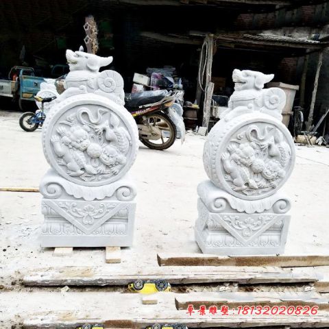 门前汉白玉狮子浮雕门墩石雕