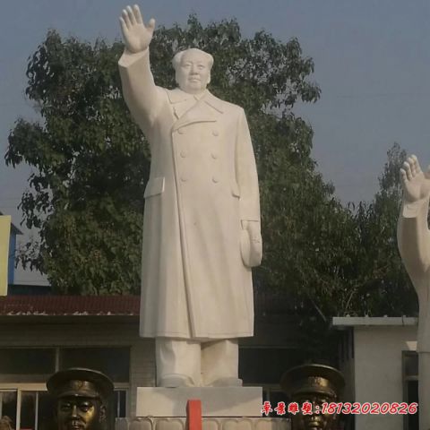 景区汉白玉毛主席挥手石雕