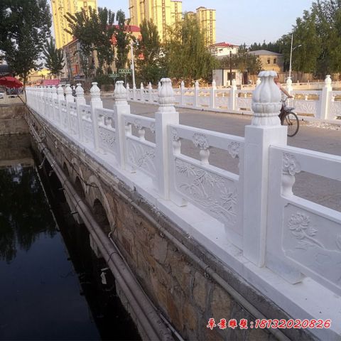 汉白玉梅兰竹菊河道石栏板