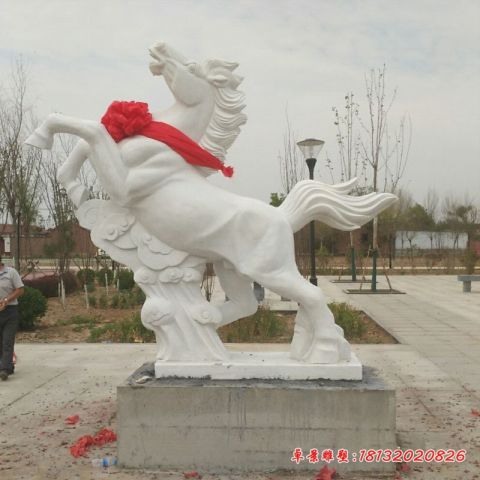 广场汉白玉立马石雕