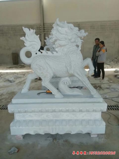 汉白玉海浪麒麟石雕