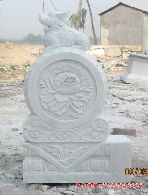 汉白玉牡丹石浮雕抱鼓石