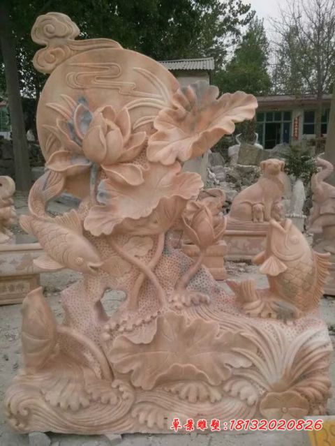 晚霞红莲花鲤鱼石雕