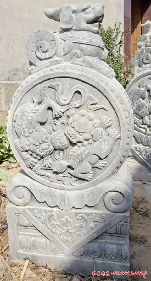 青石仿古狮子绣球石门墩