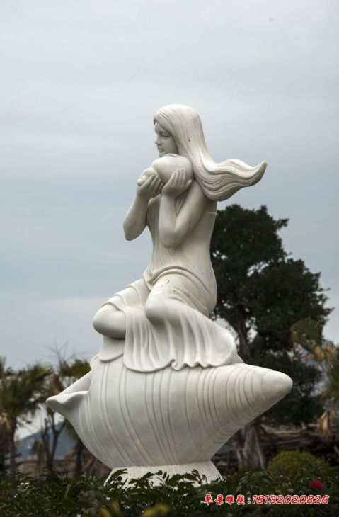 景区大理石海螺女孩石雕