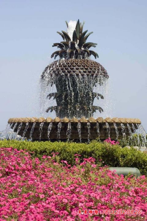 广场菠萝造型喷泉石雕