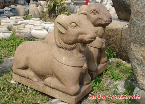 公园动物卧姿羊石雕