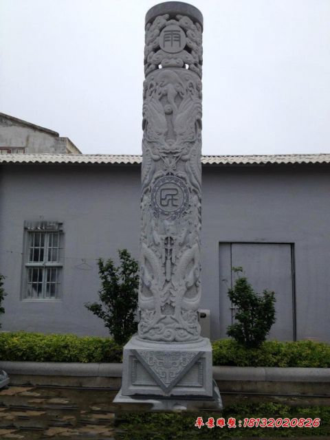 大理石广场石柱龙柱石雕