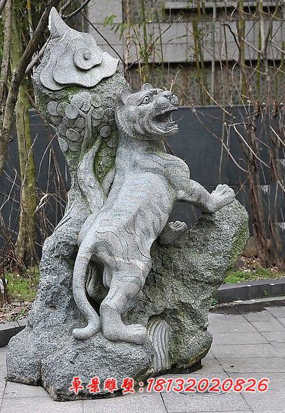 公园动物老虎雕塑