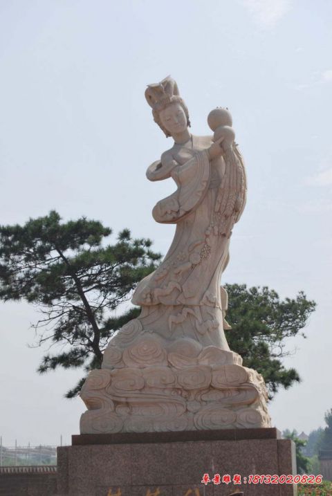 景区人物葫芦仙女石雕