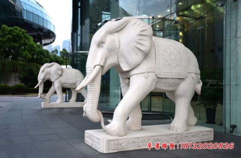 酒店门前汉白玉如意大象石雕