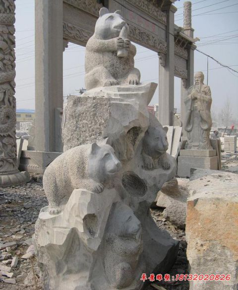 公园动物吃竹笋熊猫石雕