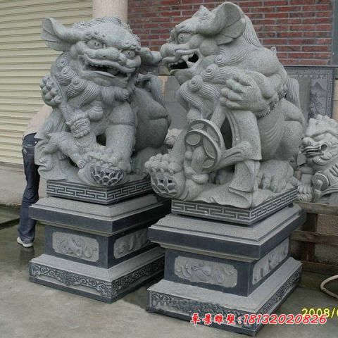门前大理石南方石狮子