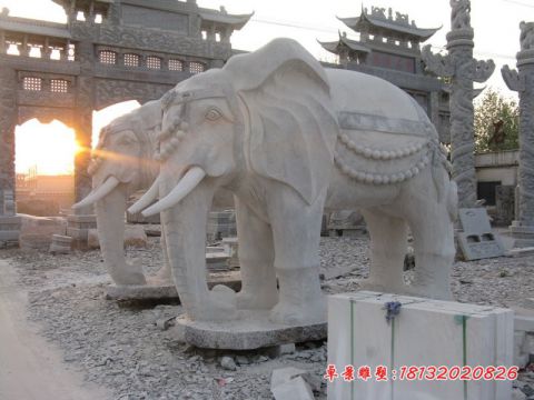 企业门前仿古石雕大象