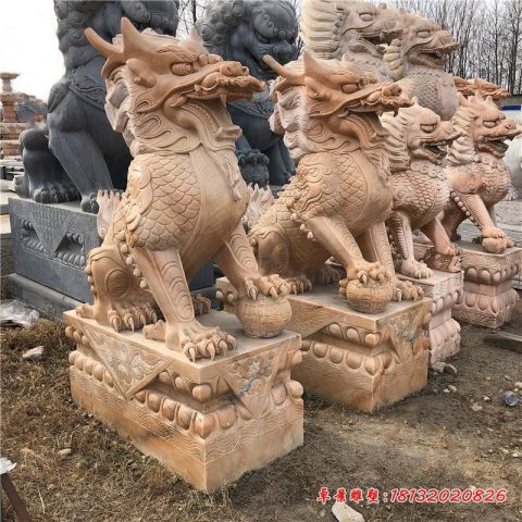 门前晚霞红镇宅麒麟石雕