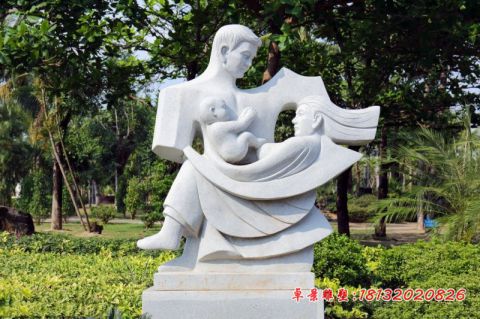 公园抽象一家三口石雕人物