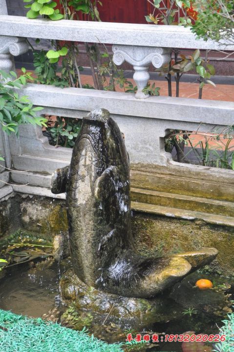 大理石喷水鲤鱼石雕