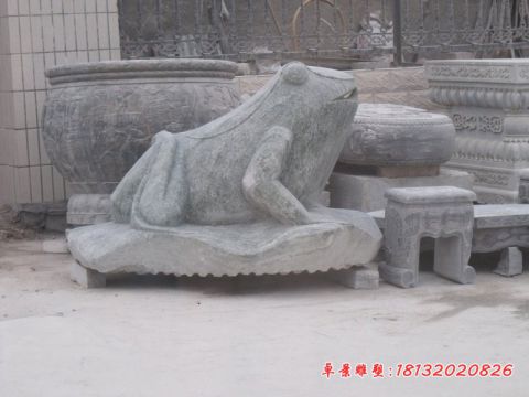 青石仿古青蛙石雕