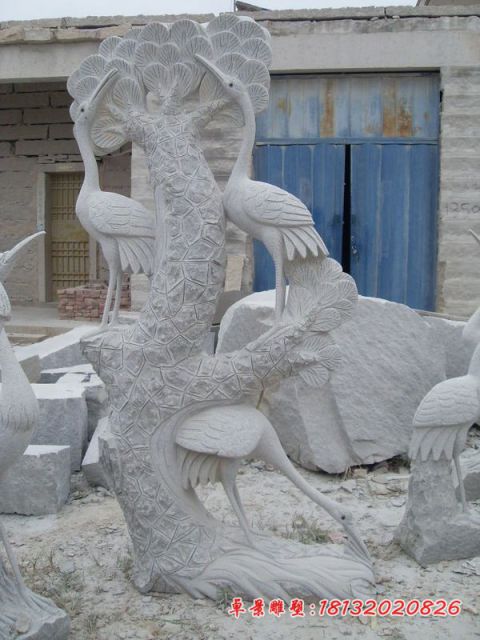 公园松鹤延年石雕