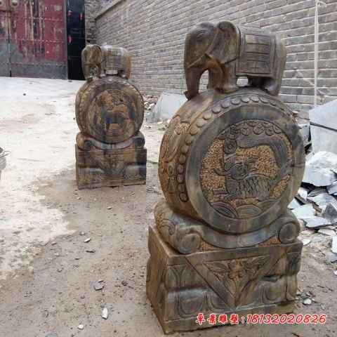 门前仿古大象石门墩