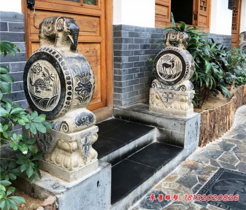门前仿古大象门墩石雕