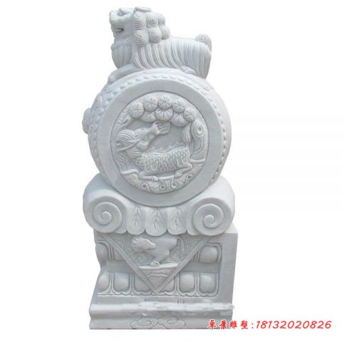 汉白玉门前狮子石门墩