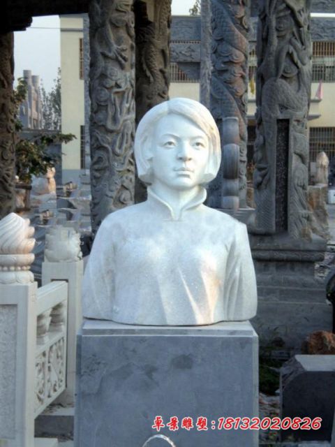 革命烈士刘胡兰石雕