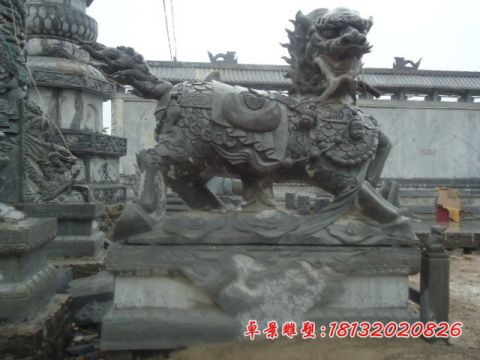 青石仿古门口镇宅麒麟石雕