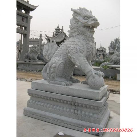 大理石坐式镇宅麒麟石雕