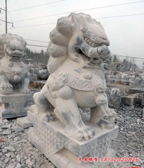 门口大理石坐式石狮子
