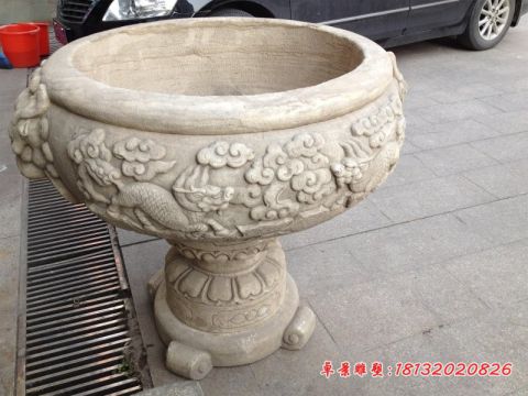 麒麟祥云浮雕石水缸