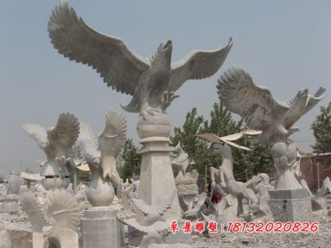 大展宏图青石仿古老鹰石雕