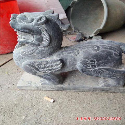 门前仿古青石貔貅石雕