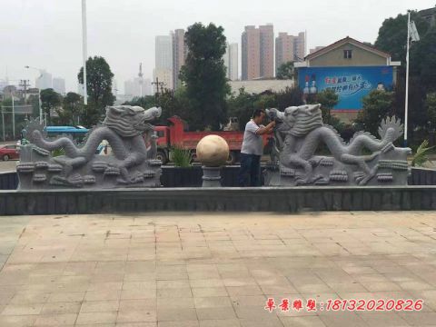 广场景观双龙戏珠石雕