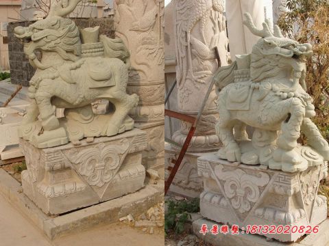 青石驮宝麒麟石雕