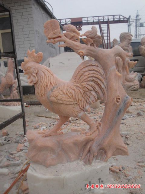 公园动物晚霞红大公鸡石雕