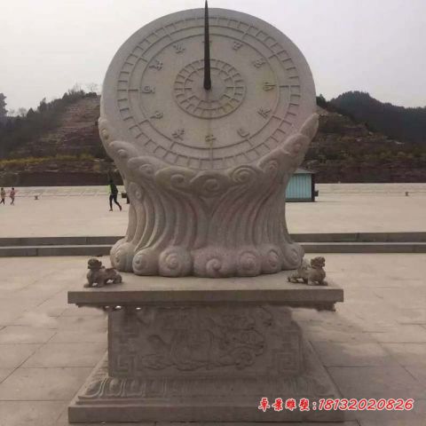 广场仿古日晷石雕