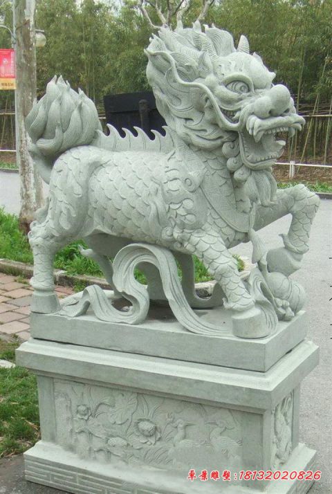 大理石门前镇宅石雕麒麟