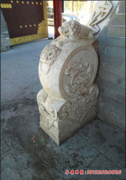 汉白玉荷花浮雕门墩石雕