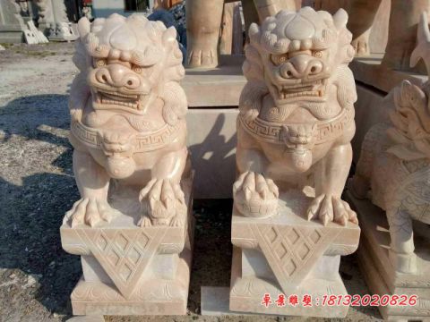 晚霞红踩球北京狮狮子石雕