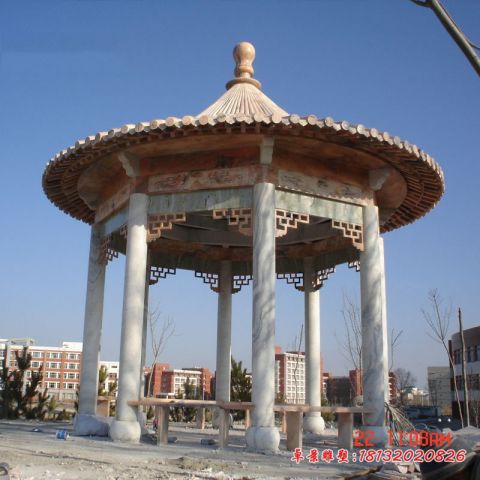 晚霞红八角圆顶石凉亭